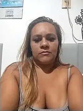 Snapshot of Ekica chatting on February 24, 2:34 am Ekica online show from February 24, 2:34 am