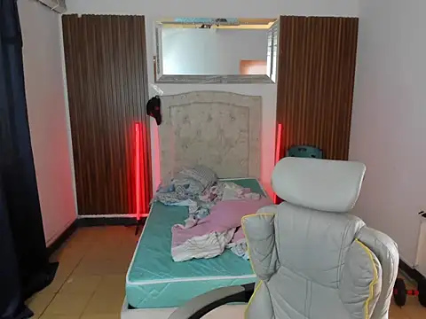 juan and luke online show from April 14, 12:10 pm