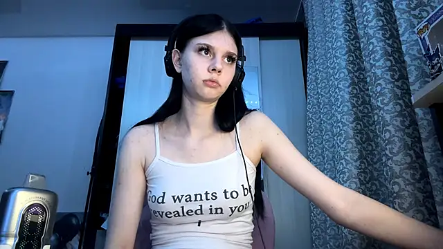 SaraDebey online show from February 26, 8:09 pm