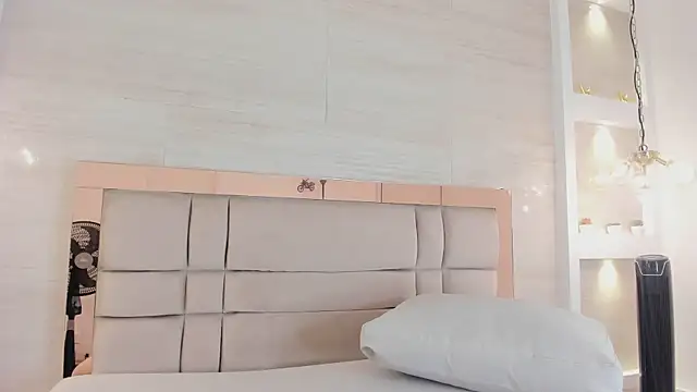 Snapshot of gema_wayne chatting on February 20, 3:14 am gema wayne online show from February 20, 3:14 am