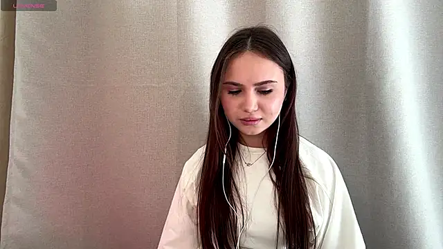 MarylynnSimens online show from February 28, 8:14 am