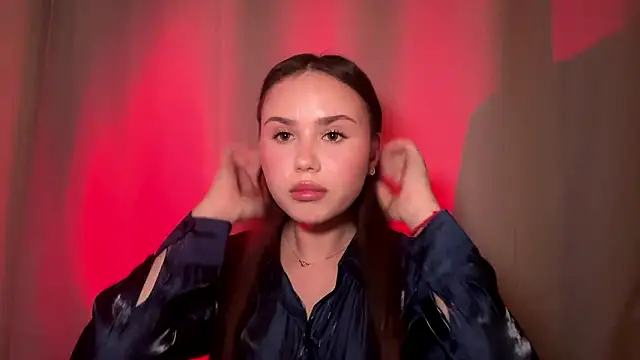 MarylynnSimens online show from February 21, 8:11 pm