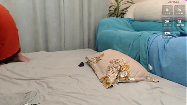 edifox089 online show from June 1, 10:42 pm