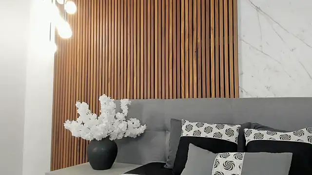 Amara Velvet  online show from May 6, 7:29 pm