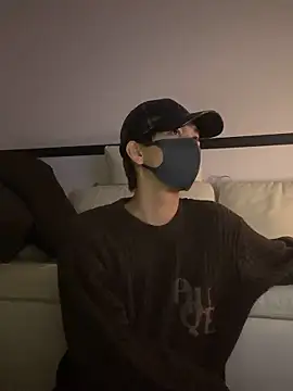 Yumemiru-k online show from April 16, 9:39 pm