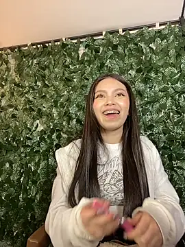 Mady Pink online show from March 14, 4:18 am