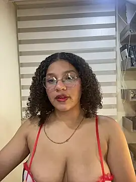 KendyLove  online show from May 7, 4:50 am