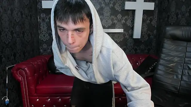 ClarkBev online show from April 16, 9:39 pm