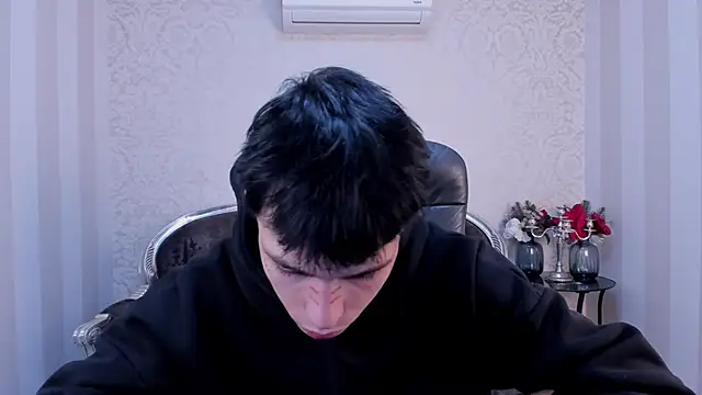 ClarkBev online show from March 12, 5:34 am