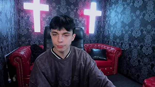 ClarkBev online show from February 21, 7:38 pm