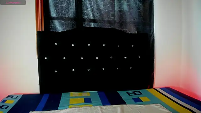 Jess Hoffman online show from March 23, 2:17 pm