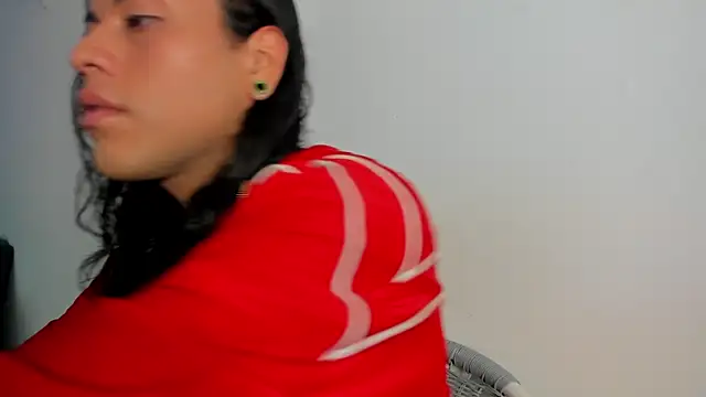 Jess Hoffman online show from April 7, 1:24 pm