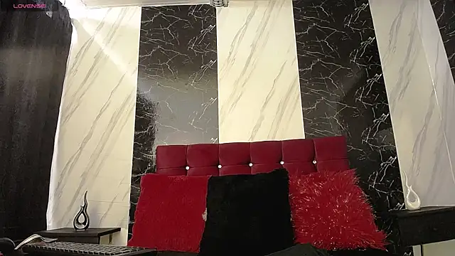 SofiaMoreno  online show from June 9, 2:18 pm