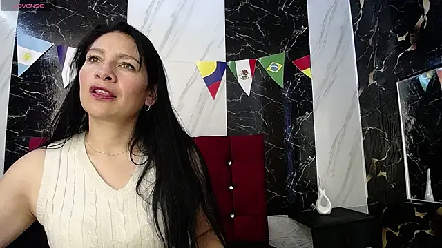 SofiaMoreno  online show from June 17, 5:01 pm