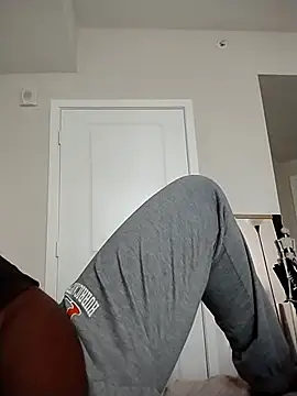 makeherfeelg online show from April 20, 1:35 pm