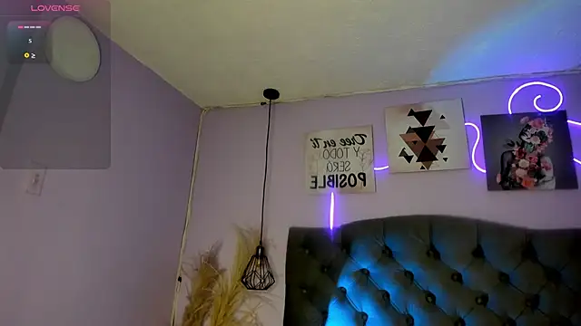 MilyFerrer online show from June 20, 2:27 am