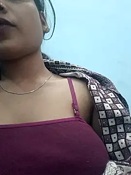 Snapshot of Amrita_Love chatting on February 25, 6:35 am Amrita Love online show from February 25, 6:35 am