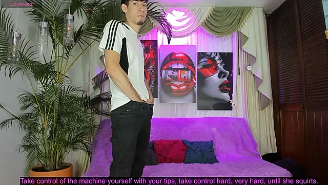 Play with belly online show from March 6, 3:45 am