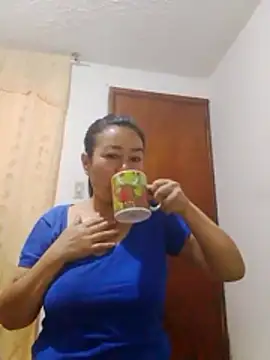 Snapshot of Samanta_gonzales chatting on March 1, 1:33 pm Samanta gonzales online show from March 1, 1:33 pm