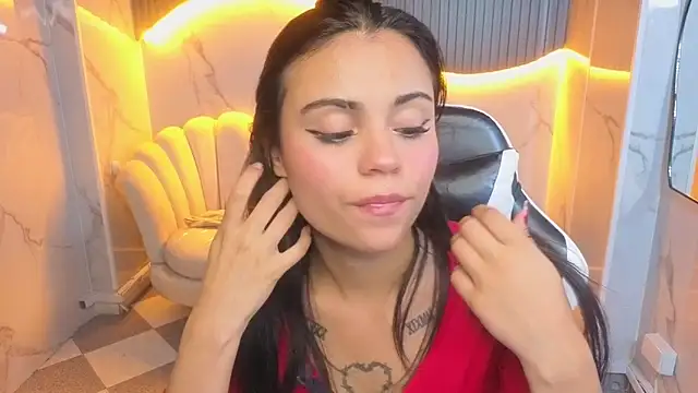 Tamy b  online show from March 25, 3:33 pm