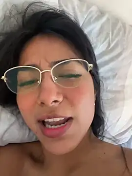 Linarodri online show from March 17, 5:38 pm