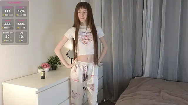 arina waifu online show from April 3, 3:18 pm