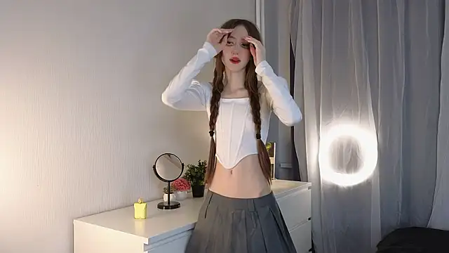 arina waifu online show from March 9, 9:07 pm