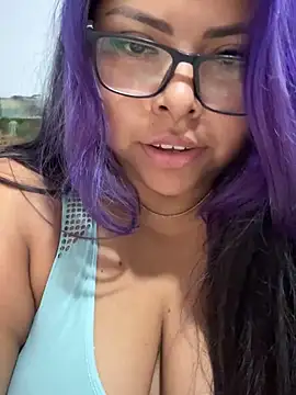 perritarebeldee online show from April 3, 12:00 pm