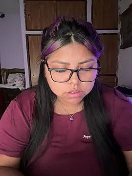 perritarebeldee online show from March 6, 8:15 pm