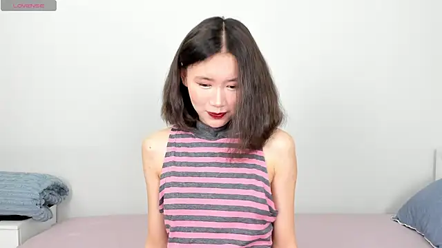 Kiraeko online show from May 15, 12:52 am