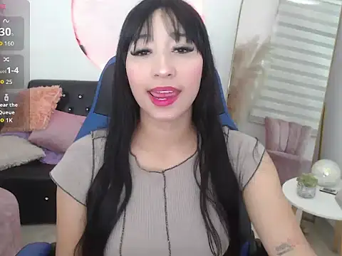 ivvoncute online show from April 9, 12:22 pm