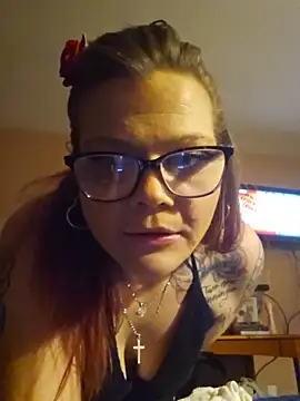 Sexymilf6992 online show from June 2, 6:46 am