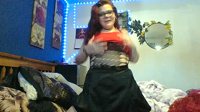 Snapshot of Sexymilf6992 chatting on February 27, 4:51 pm Sexymilf6992 online show from February 27, 4:51 pm