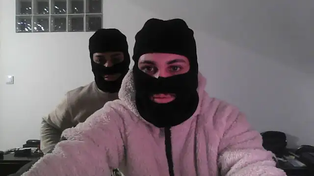 ptcasalprive online show from February 27, 11:48 pm