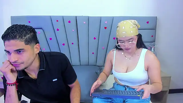 JhoanAndScarlet online show from March 1, 3:39 am