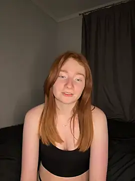 HoneyBunny18 online show from March 13, 5:18 pm