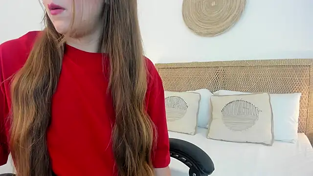 elaia bridge online show from March 25, 12:04 pm