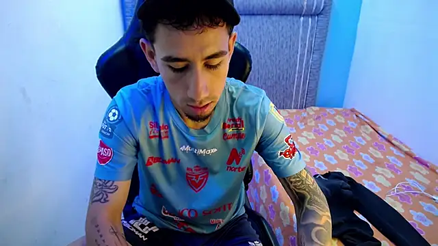 Owen courtz online show from March 12, 12:20 pm