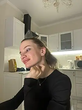 AinyrVixxen online show from March 6, 3:23 am