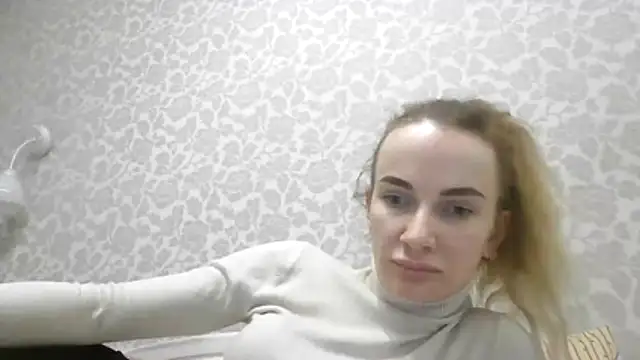 Snapshot of AinyrVixxen chatting on February 20, 6:54 pm AinyrVixxen online show from February 20, 6:54 pm