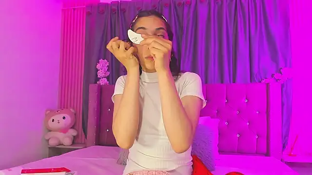 Kiara lovely online show from March 16, 4:31 am