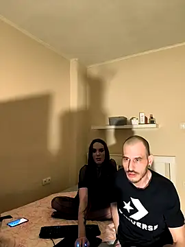 ts dina online show from February 25, 11:15 pm