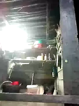 Snapshot of Dear_baby_ chatting on February 23, 11:16 pm Dear baby online show from February 23, 11:16 pm