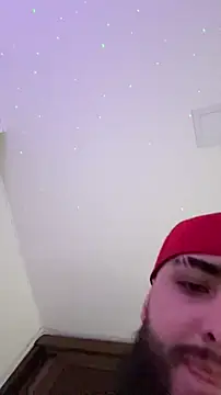 SantiagoHincapiie online show from February 28, 3:39 am