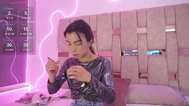 Fernanda thail  online show from March 23, 7:36 pm