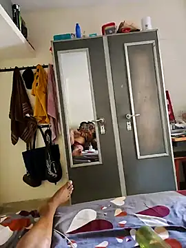 Snapshot of RDindian96 chatting on February 20, 5:04 am RDindian96 online show from February 20, 5:04 am