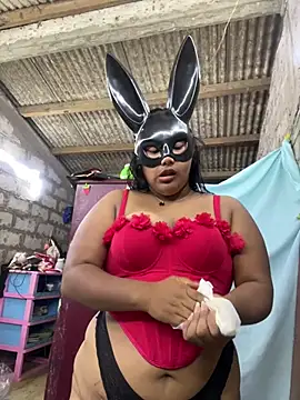 ale sweet53 online show from April 15, 1:33 am