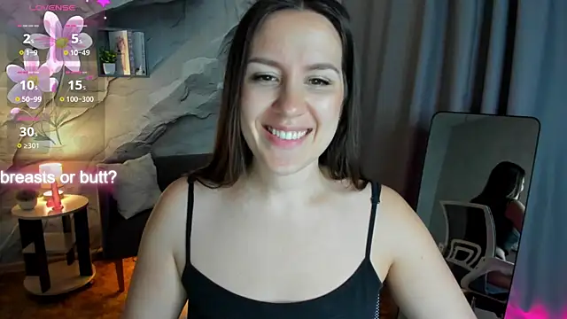 Snapshot of asti_bubbles chatting on June 26, 1:33 am asti bubbles online show from June 26, 1:33 am