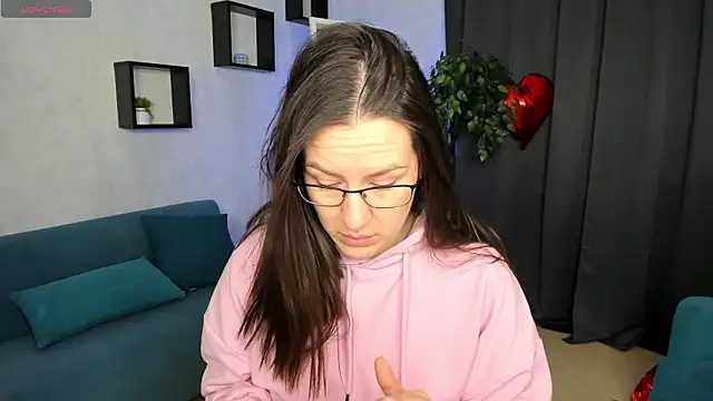 asti bubbles online show from March 13, 1:21 am