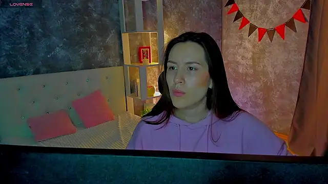 asti bubbles online show from March 19, 1:38 am